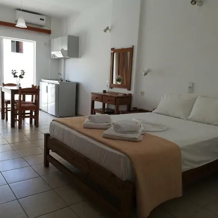 Aparthotel Karmi 2*