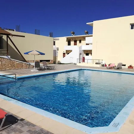 Karmi Aparthotel Kolymbari