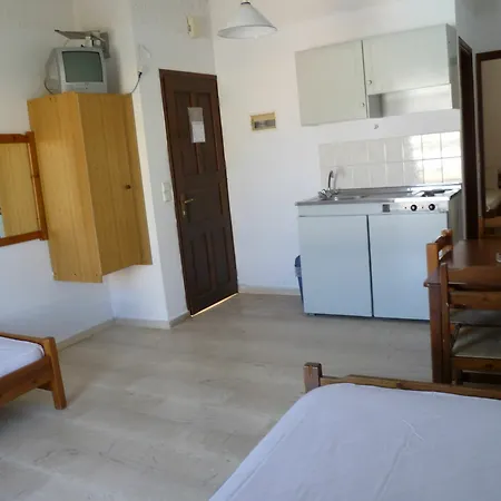 Karmi Aparthotel