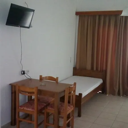 Karmi Aparthotel